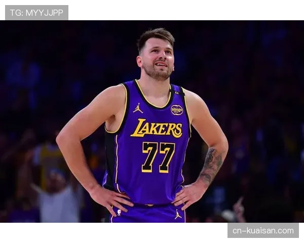 湖人阵容相对完整 东契奇詹姆斯领衔出战客场挑战残阵太阳