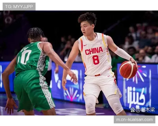 赵睿10分3篮板3助攻2抢断 攻防两端全能表现难掩犯规困扰 赵睿10分3篮板3助攻2抢断 攻防两端全能表现难掩犯规困扰